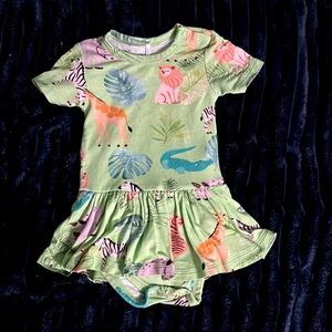 Posh Peanut Green Safari Print 3-6m